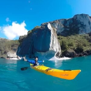 Kayak en las Capillas de Mármol Tour Guiado - Patagonia Xtreme